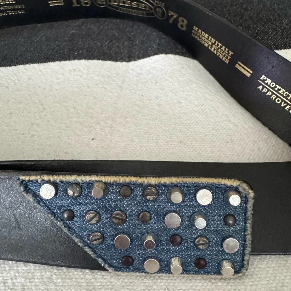 Diesel Black Leather Belt - Picture 3 of 8